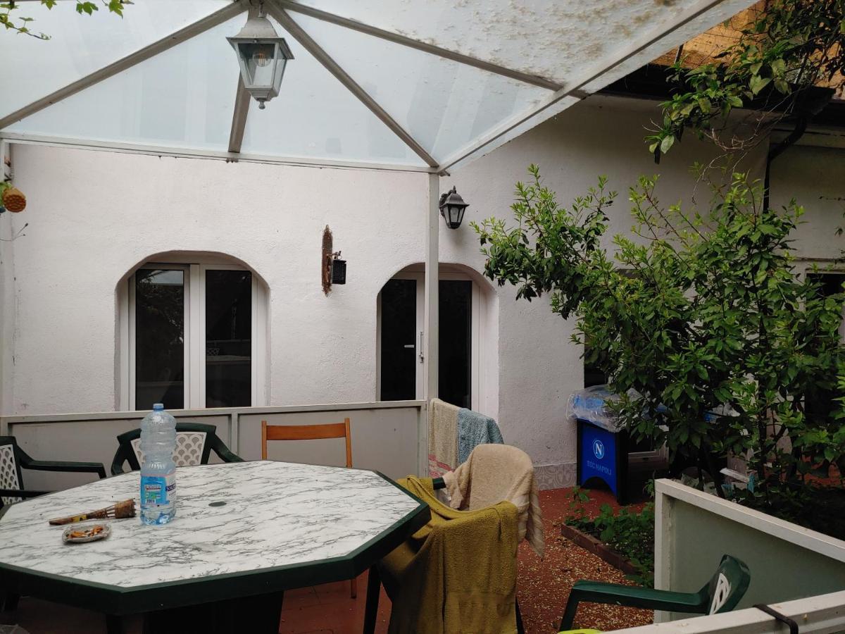 Villa Sofia E Sveva Con Giardino Napoli Exterior foto