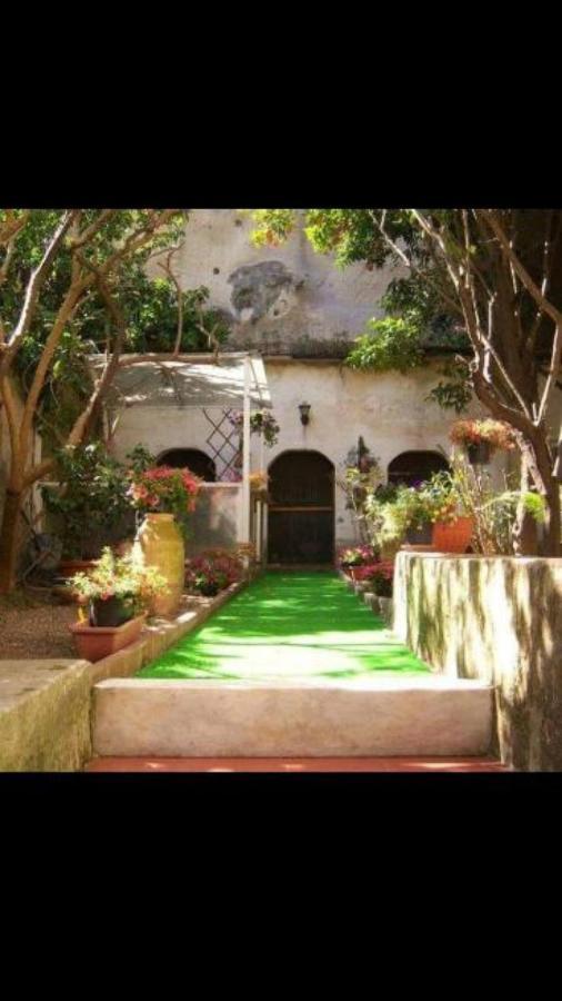 Villa Sofia E Sveva Con Giardino Napoli Exterior foto